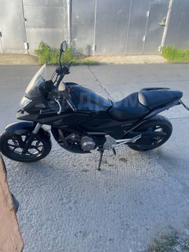  NC 700X, 2012