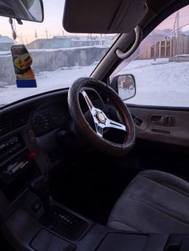    Nissan Largo 1993 , 300000 , 