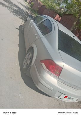  Opel Astra 2008 , 650000 , 
