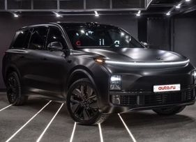 SUV   Li L9 2023 , 7000000 , 