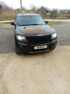 SUV   Jeep Grand Cherokee 2011 , 2400000 , 