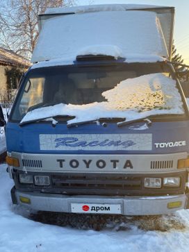   Toyota ToyoAce 1990 , 1000000 , 