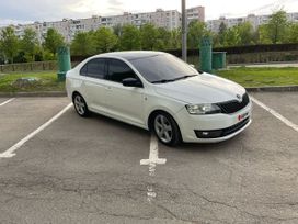  Skoda Rapid 2016 , 700000 , 