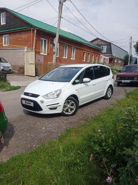    Ford S-MAX 2010 , 810000 , 