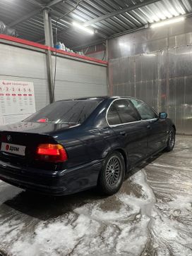  BMW 5-Series 2000 , 600000 , 