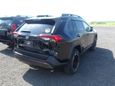 SUV   Toyota RAV4 2021 , 2490000 , -