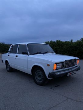   2107 2010 , 230000 , 