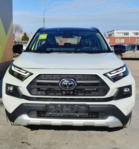 SUV   Toyota RAV4 2025 , 4100000 ,  