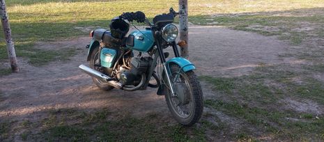  4, 1987