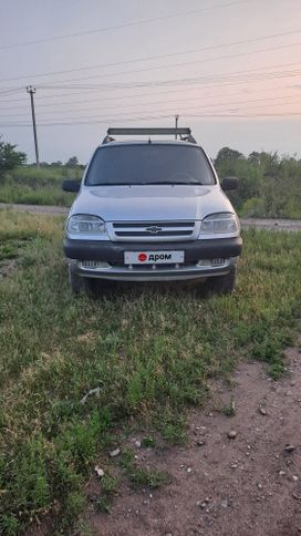 SUV   Chevrolet Niva 2005 , 400000 , 