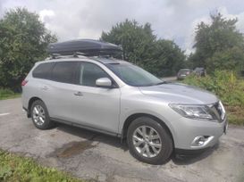 SUV   Nissan Pathfinder 2016 , 2200000 , 