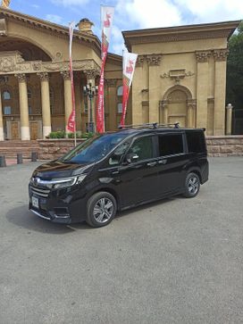    Honda Stepwgn 2018 , 2900000 , 