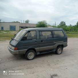    Nissan Largo 1993 , 270000 , 