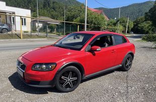  3  Volvo C30 2007 , 500000 , 