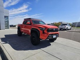  Toyota Tacoma 2025 , 9844000 , 