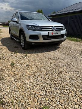 SUV   Volkswagen Touareg 2011 , 1620000 , 
