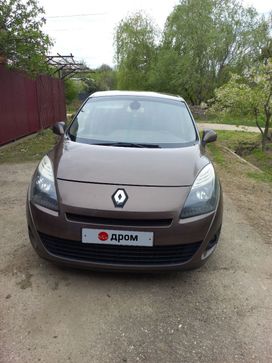    Renault Grand Scenic 2010 , 740000 , 
