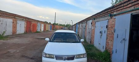  Nissan Sunny 2002 , 235000 , 