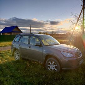 SUV   Chery Tiggo T11 2015 , 530000 ,  