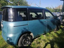    Toyota Sienta 2003 , 650000 , 