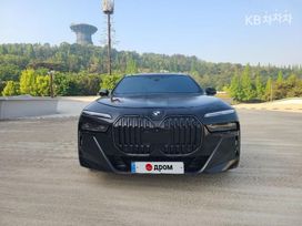  BMW 7-Series 2022 , 9485000 , 