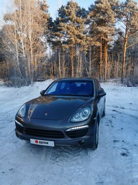 SUV   Porsche Cayenne 2011 , 2800000 , 
