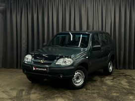 SUV   Chevrolet Niva 2019 , 799888 ,  
