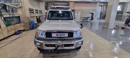 SUV   Toyota Land Cruiser 2014 , 4200000 , 