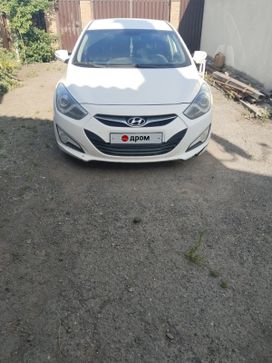  Hyundai i40 2014 , 950000 , --
