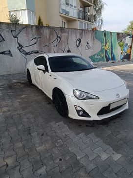  Toyota GT 86 2012 , 2900000 , 