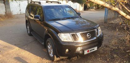 SUV   Nissan Pathfinder 2011 , 1800000 , 