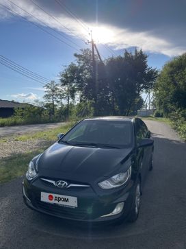  Hyundai Solaris 2012 , 800000 , 