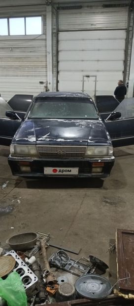  Nissan Gloria 1988 , 150000 , 