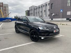 SUV   Volkswagen Touareg 2017 , 3375000 ,  