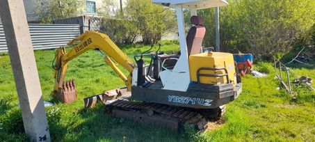 - Yanmar YB2700 2000 , 950000 , 