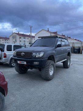 SUV   Toyota Land Cruiser 1999 , 1600000 , -