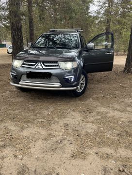 SUV   Mitsubishi Pajero Sport 2014 , 2000000 , 