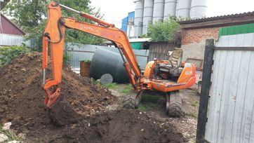 - Hitachi EX35 1999 , 2100000 , 