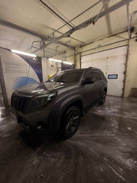 SUV   Toyota Land Cruiser Prado 2011 , 3160000 , -