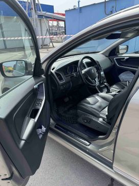 SUV   Volvo XC60 2015 , 1600000 , 