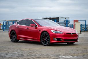  Tesla Model S 2018 , 3650244 , 