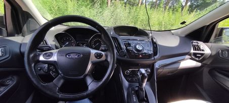 SUV   Ford Kuga 2013 , 1400000 , 