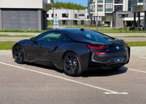  BMW i8 2017 , 6413000 , 