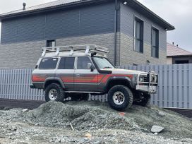 SUV   Toyota Land Cruiser 1988 , 1250000 , -