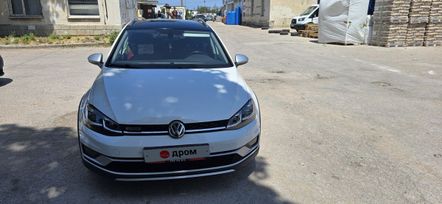  Volkswagen Golf 2018 , 2450000 , 