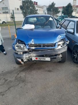  3  Toyota RAV4 1995 , 250000 , 