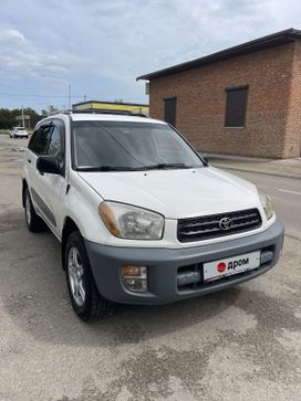 SUV   Toyota RAV4 2000 , 755000 , 