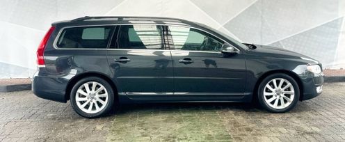  Volvo V70 2014 , 1571000 , 