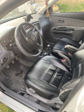  Kia Rio 2010 , 600000 , 