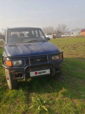 SUV     1999 , 160000 , 